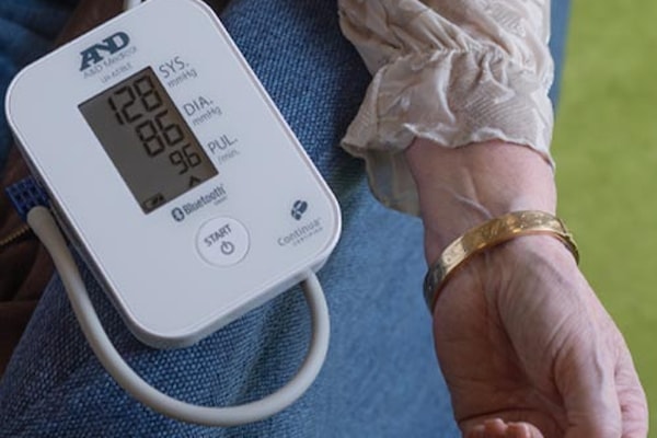 Inger Lise Bråthen hjemmemåling