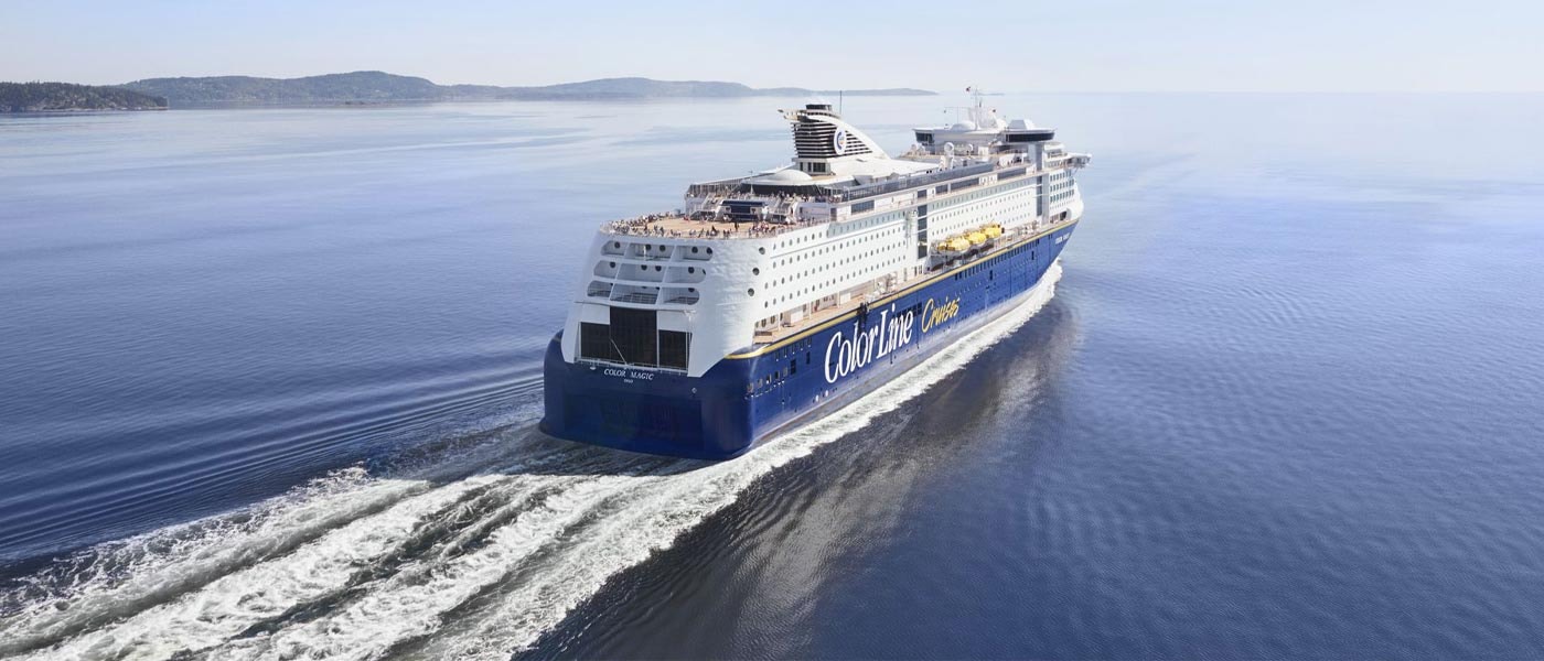 Bilde av cruisebåt på vei til Kiel