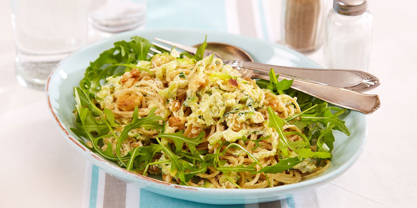 Spaghetti med squash- og ricottasaus