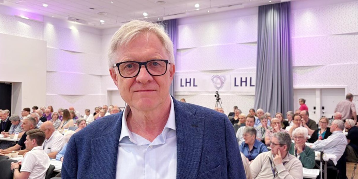 Bilde av styreleder i LHL, Tor J. Strand, under LHLs landsmøte 2025