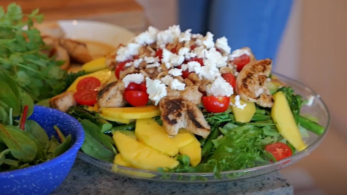 kyllingsalat med pesto