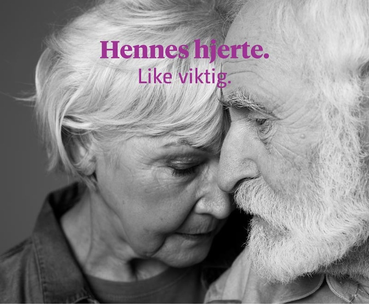 Bilde av eldre mann og dame med teksten "Hennes hjerte. Like viktig."