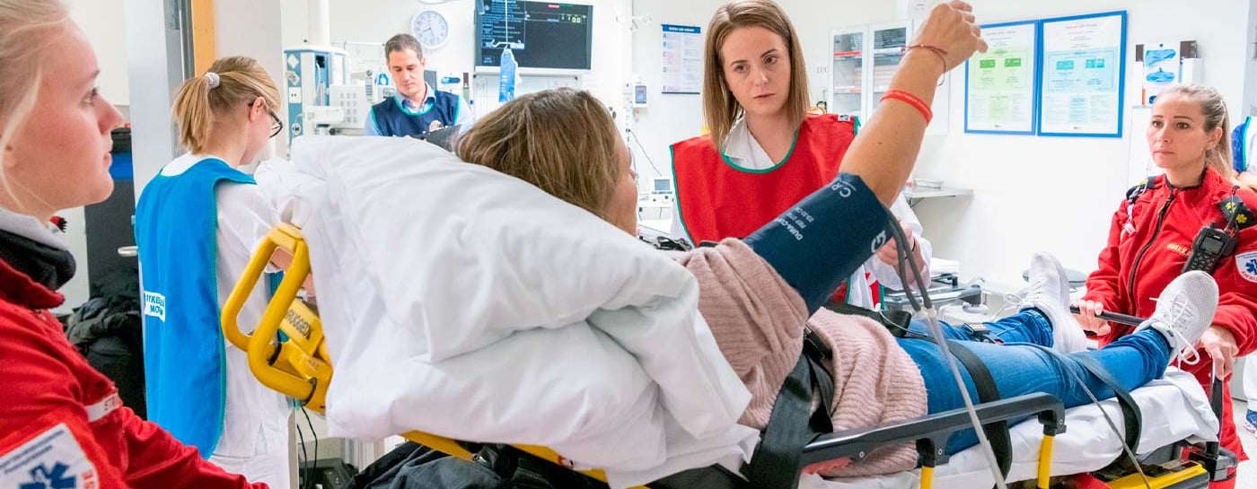 På Akutten ved Stavanger universitetssjukehus har de drevet slag-simuleringer i mange år for å trene på å få pasientene raskt gjennom akuttsløyfa.