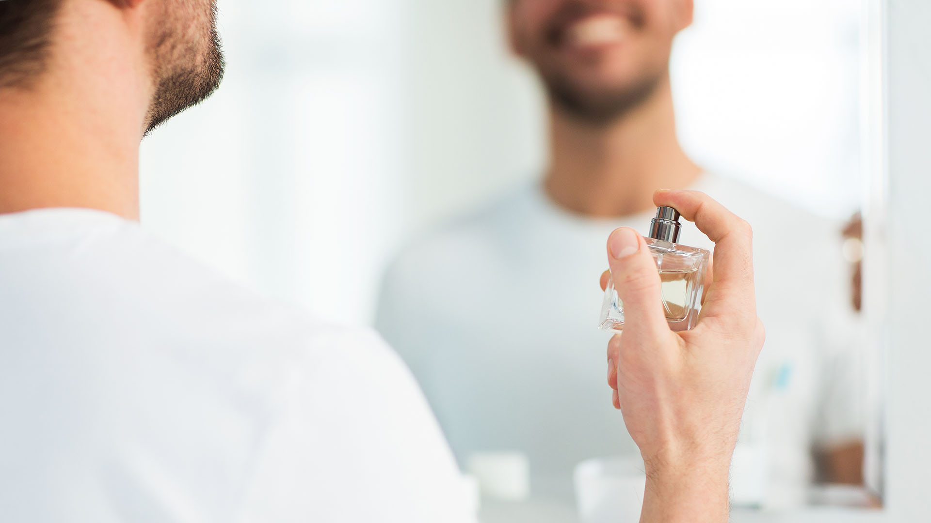 Mann med parfyme
