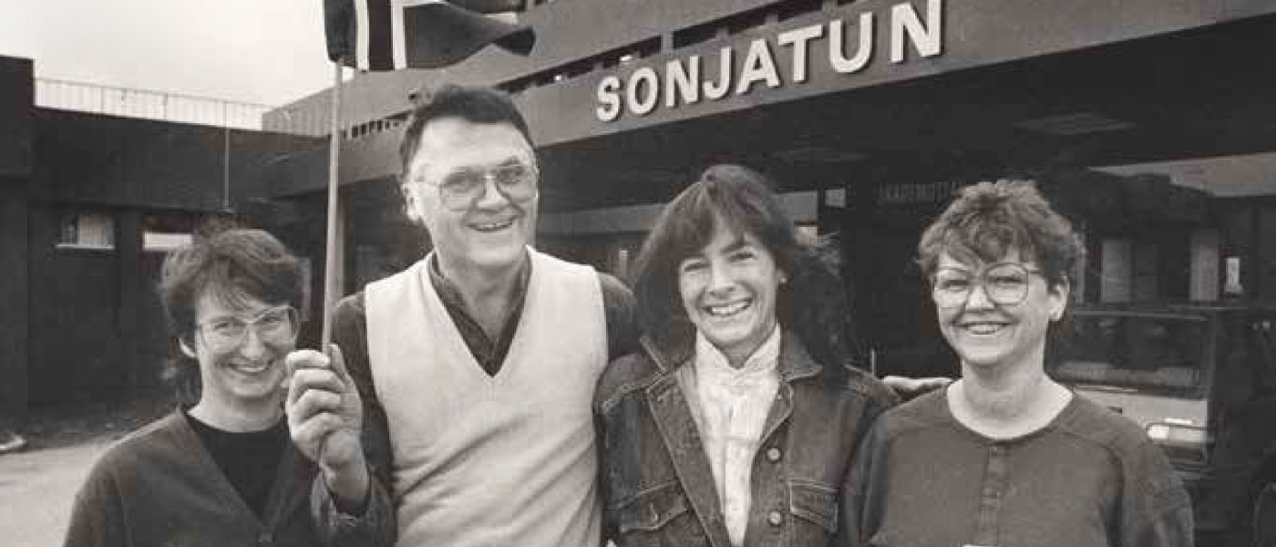 Høsten 1986 kunne man feire et fulltallig afasiteam. Logoped Kjell Alstad sammen med ergoterapeut Solfrid Olsen, fysioterapeut Unni Bilden og sykepleier Oddbjørg Jensen.