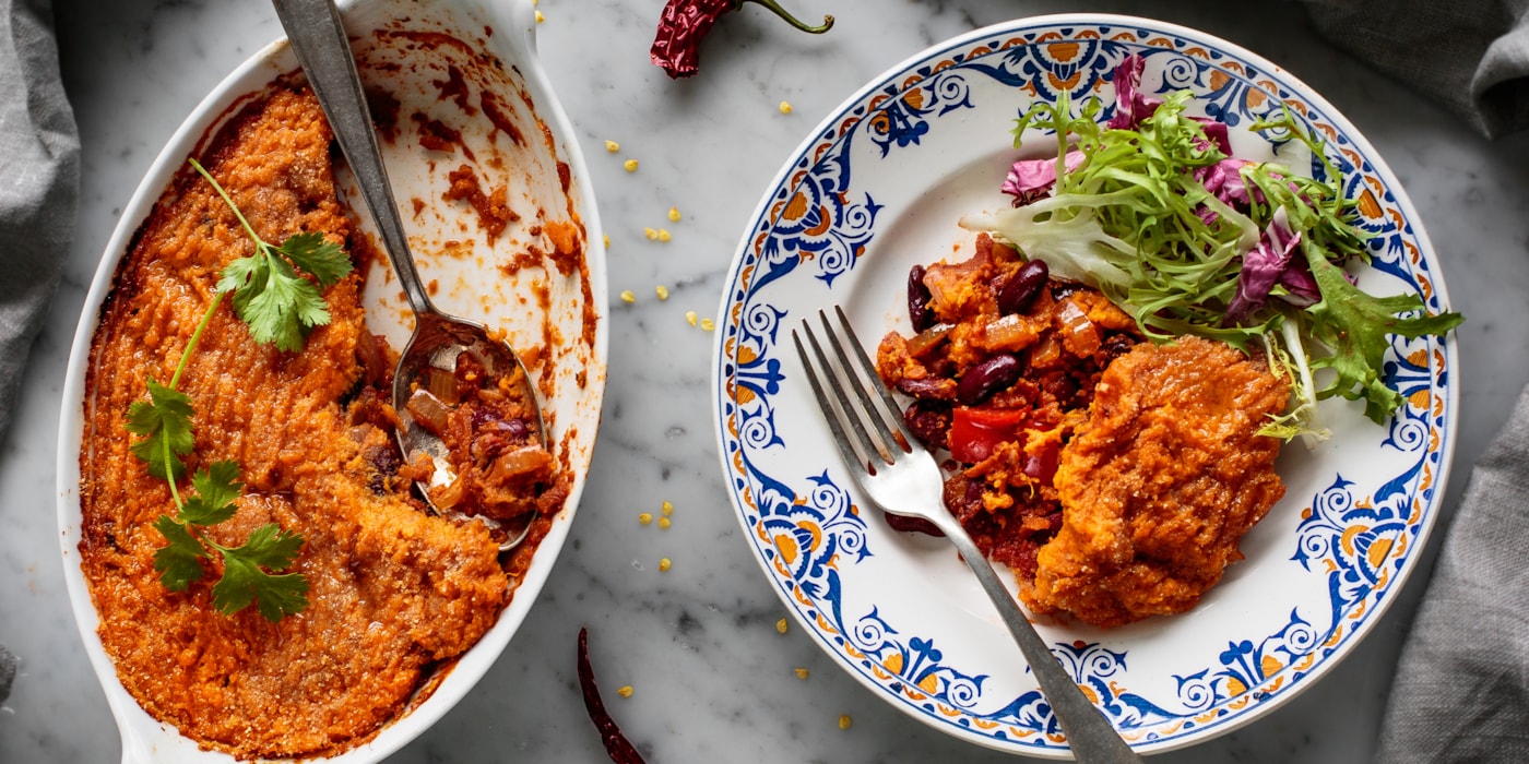Meksikansk vegetarform med søtpotetlokk