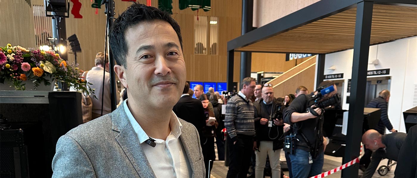 Magne Wang Fredriksen i aulaen på Drammen sykehus, før Helsetalen 2026