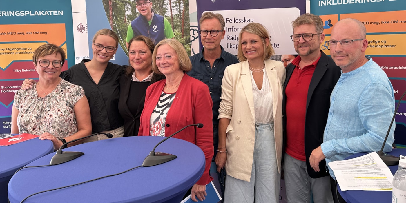 Marita Lysstad Bjerke (helsefaglig rådgiver, LHL), Anine Johansen (prosjektleder, Sunnaasstiftelsen), Sonja Skinnarland (arbeids- og tjenestedirektør, Nav), Lise Christoffersen (stortingsrepresentant, Arbeiderpartiet), Jan-Erik Narvesen (HR-direktør, Hennig-Olsen Is), Heidi Kjærnes (prosjektleder, Sunnaasstiftelsen), Jarle Eskedal (produsent, Cynergi Film), Tommy Skar (spesialrådgiver politikk, LHL)