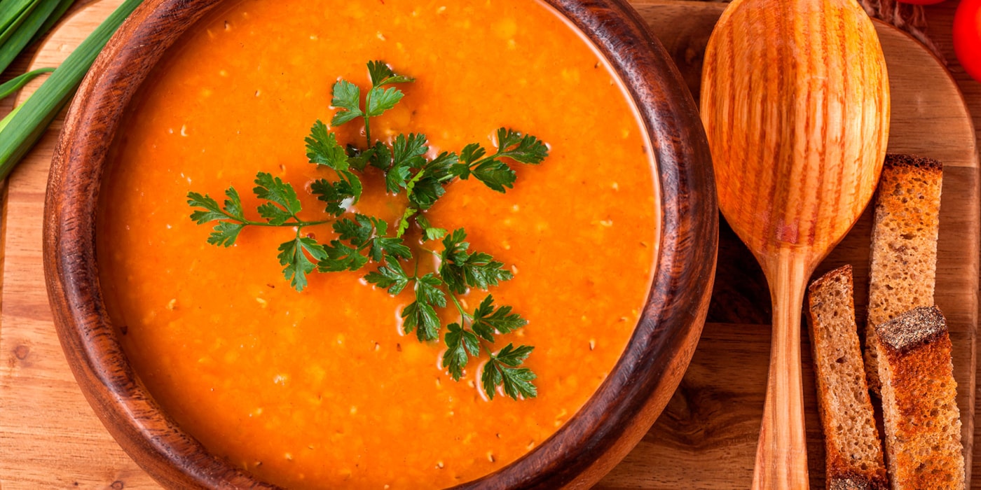 Rød linsesuppe
