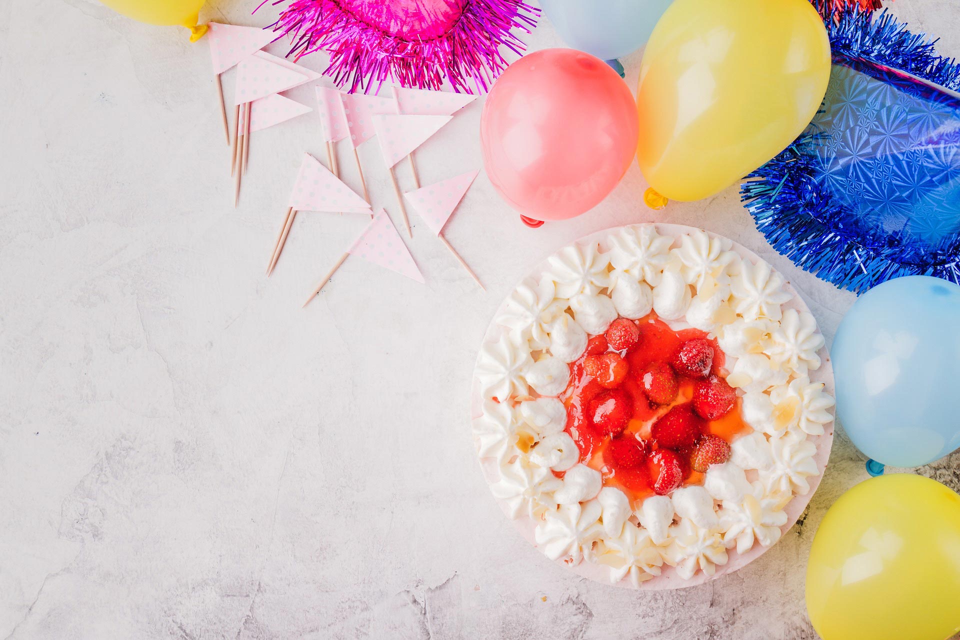 Kake, ballonger og annet til bursdagsfeiring